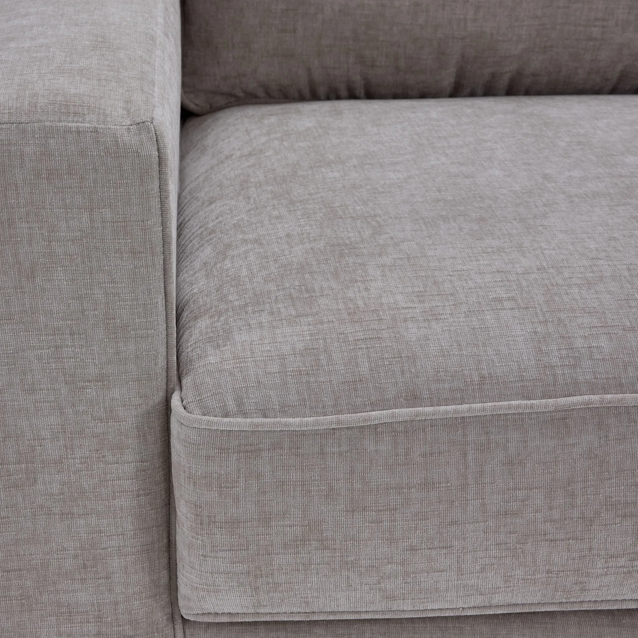 Charlotte Sofa - Sand