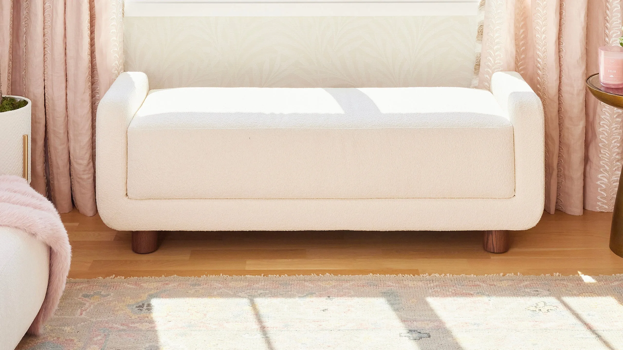Eva Bench